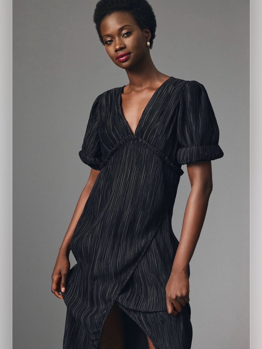 Anthropologie Black Pleated V-neck Slim flowy Midi Dress
